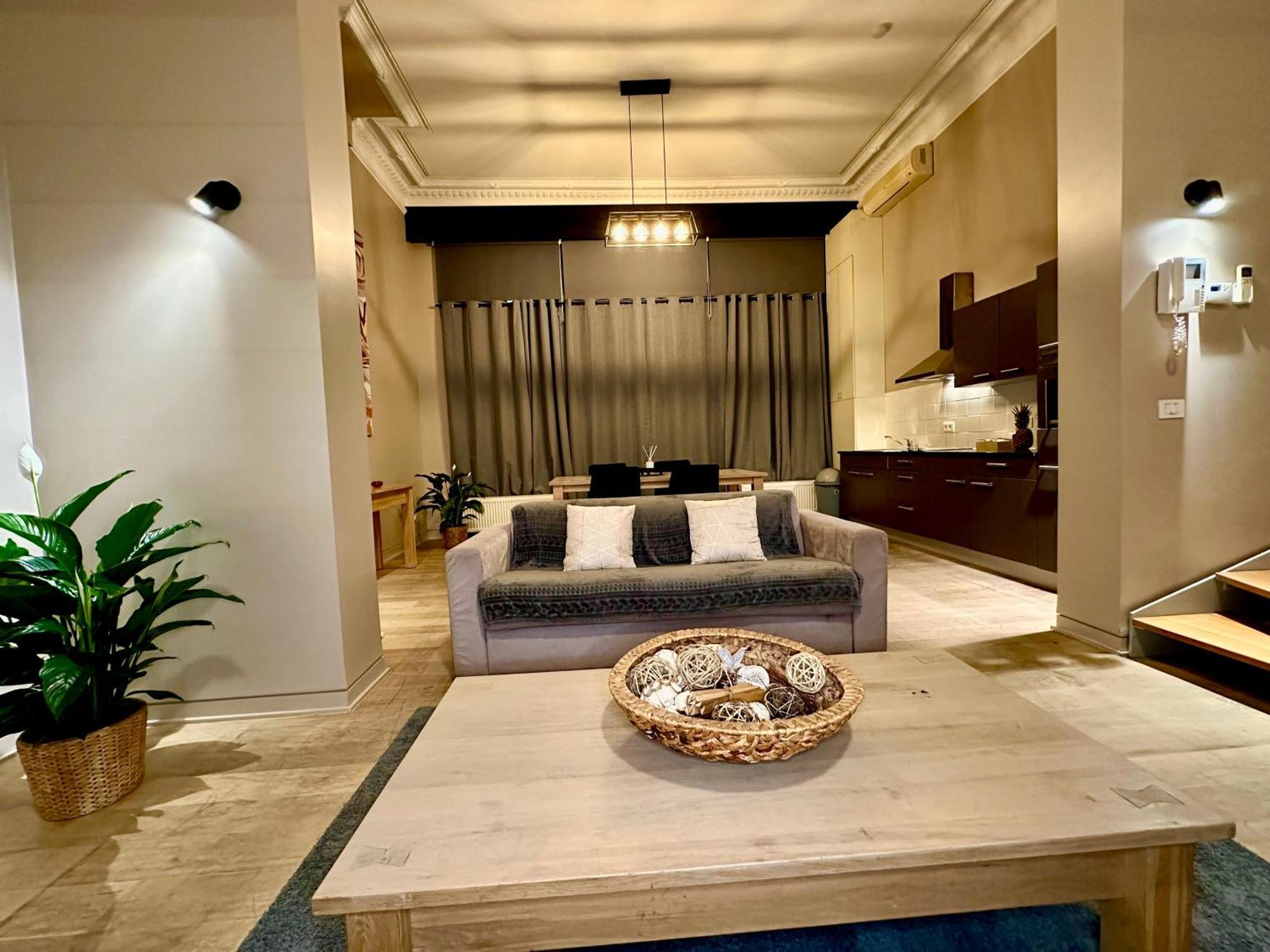 Luxury Suites Castel By Rikas Hotels Антверпен Екстер'єр фото
